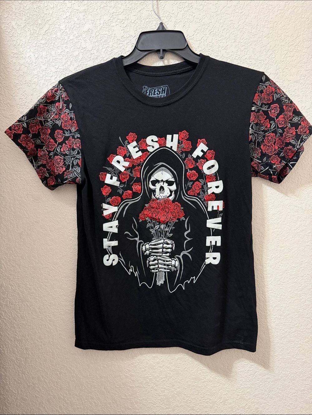 Fresh Laundry Forever Men's Black Graphic Tee with Red Rose Accents